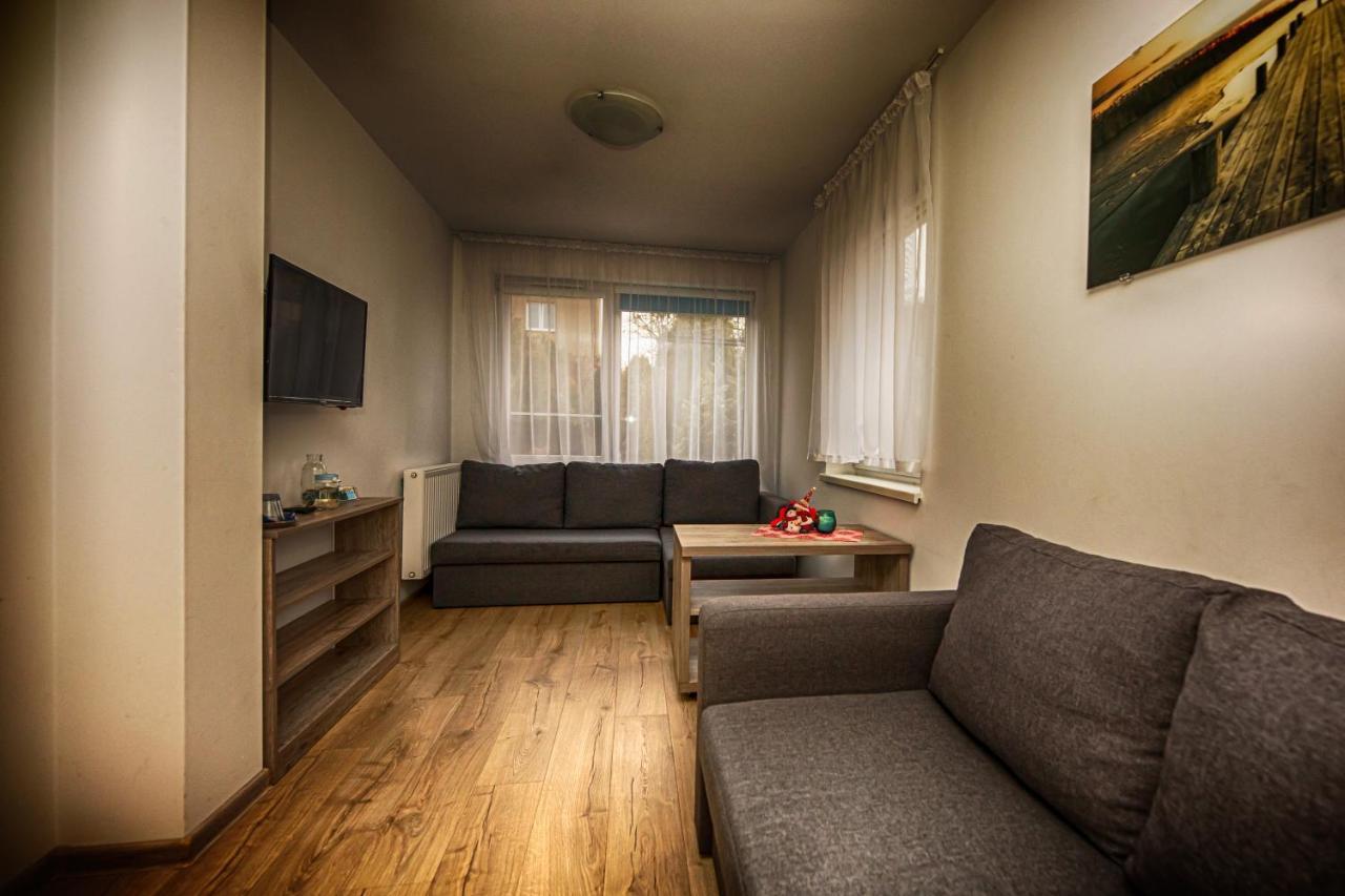 Dom Wypoczynkowy Anna - Opcjonalnie Sniadania W Starej Piekarni Apartment Kolobrzeg Bagian luar foto